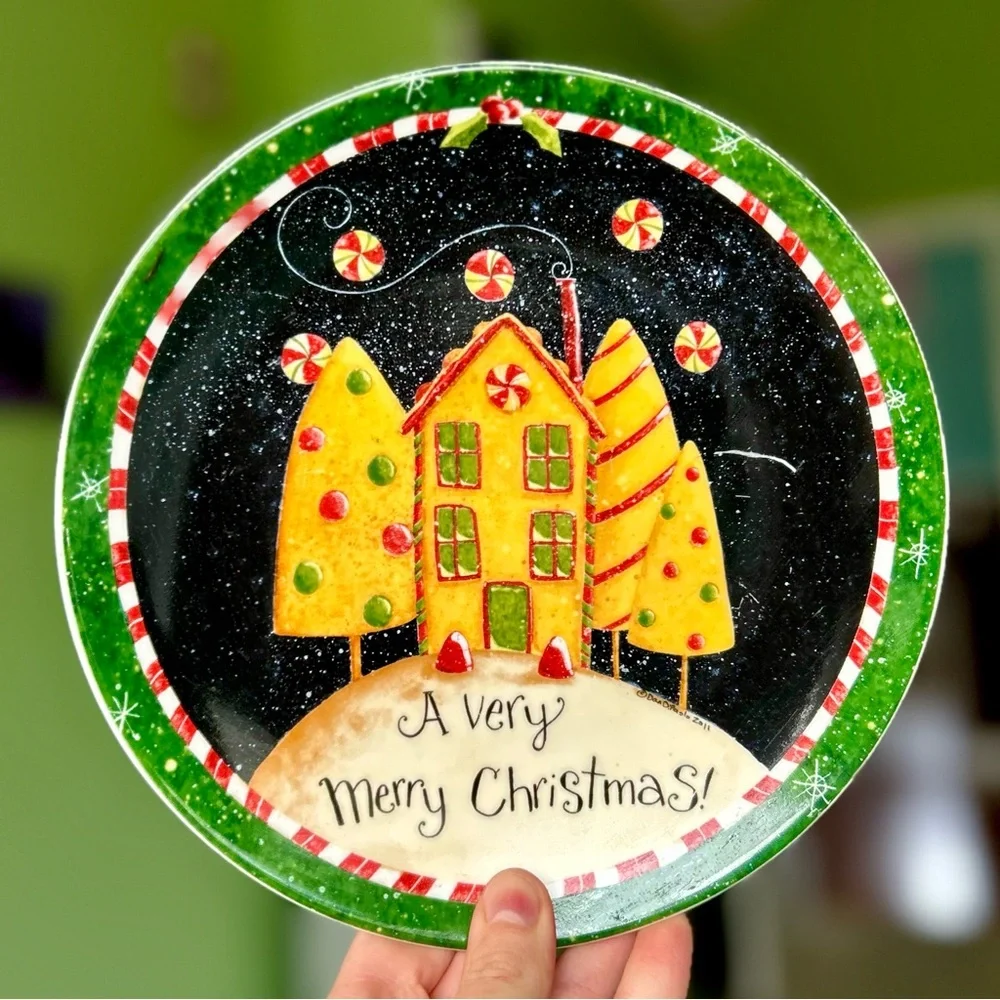 Vintage Christmas Cake Gingerbread House Merry Christmas Round Plate Dan Dipaolo